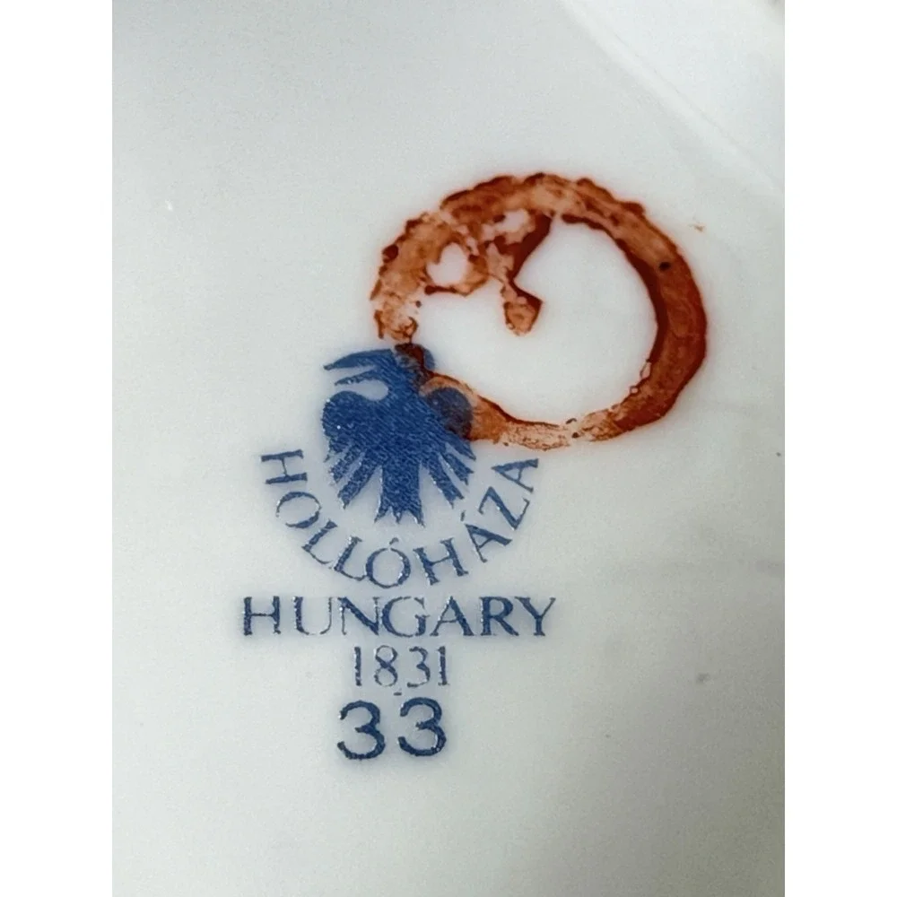 Hollohaza 1831 Hungary Porcelain Trinket Box Flowers (A3209)